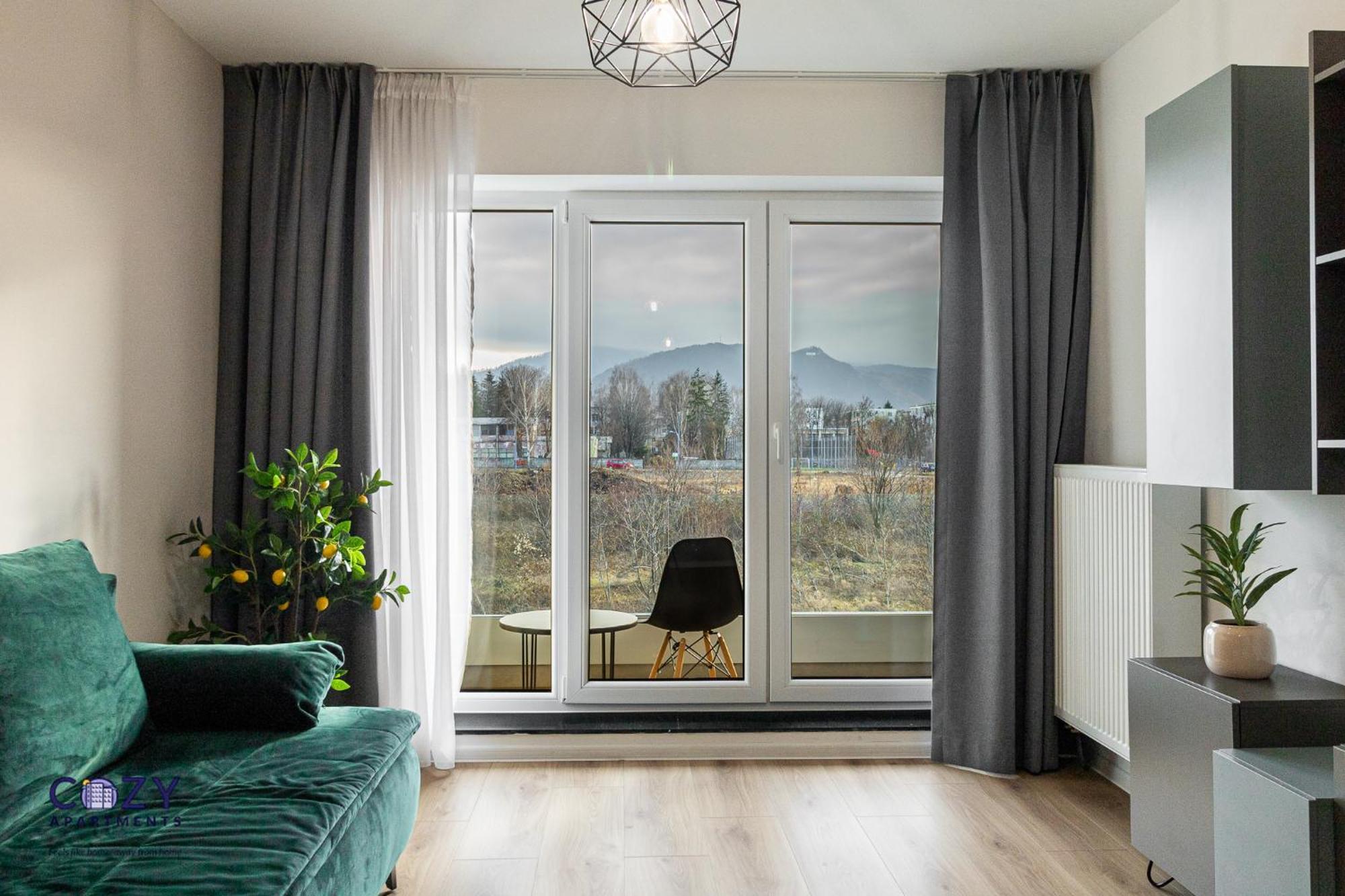 Luxury Residences & Suites In Central Brasov At Coresi Mall Exterior foto